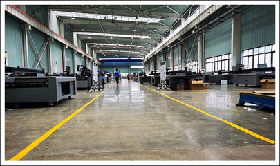 探索先進廣告設備 深圳金谷田工廠UV平板打印機考察紀實